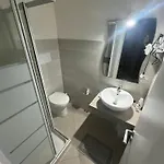 Le Millelune Oda ve Kahvaltı *